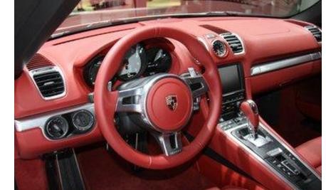 坦诚地说，一般人看不出这款新的Boxster的性能有哪些提升