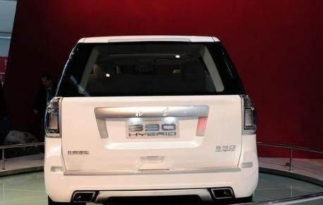 北汽终究换车标了，车长5.2米比路虎还霸气，买到便是赚到！