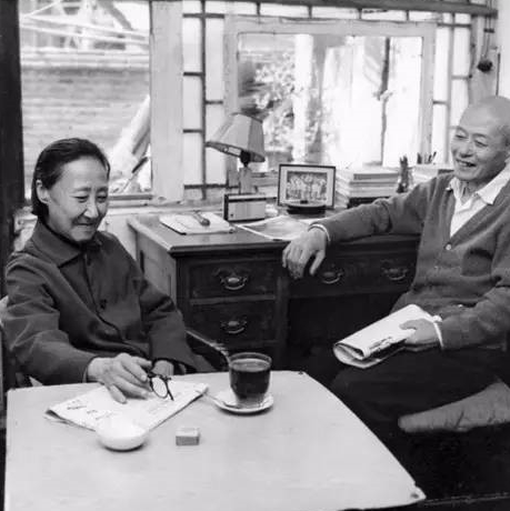镜头下的历史：珍贵老照片带你走近晚清末代格格爱新觉罗·韫