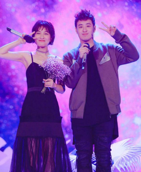 无尾熊夫妇深夜撒糖,潘玮柏微博发文,3.14或