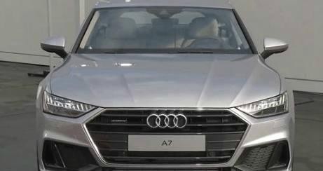 首台18款奥迪A7抵达上海，激光大灯很酷炫