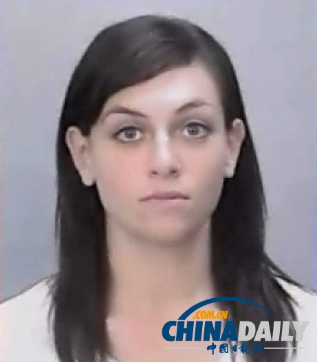 美国34岁女教师与16岁男学生结婚了,男方家长