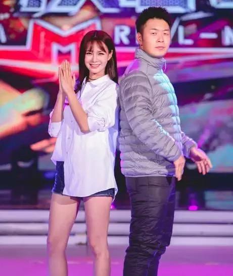 杜海涛快乐大本营上说漏嘴着急掩饰,看来这次