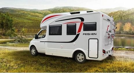 飞神新大通自行式C型房车，新一代大通V80底盘，最高车速150km/h