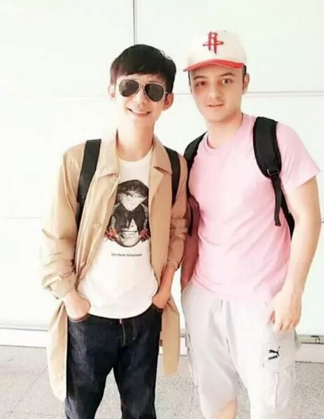 阿尔法长残脱发却没有黑粉,只因为他九年间一