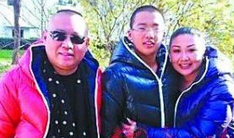 揭秘郭德纲婚史:郭麒麟亲妈不是王惠,而是另外一个神秘女人!