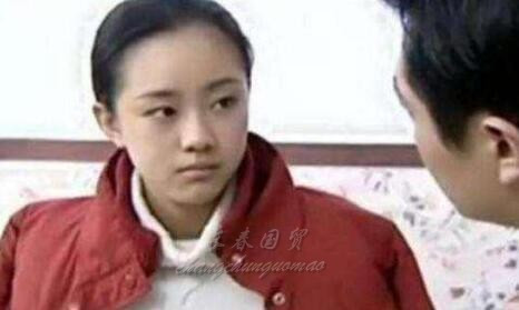 还记得《马大帅》里的小翠吗？如今已为人妻为人母变成这样了！