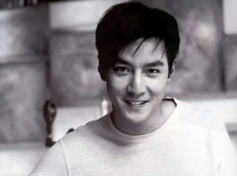 年轻时候颜值爆表的几位男星,简直秒杀现在的