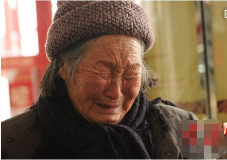 婆媳吵架,媳妇回娘家2个月不肯回来,1个要求婆