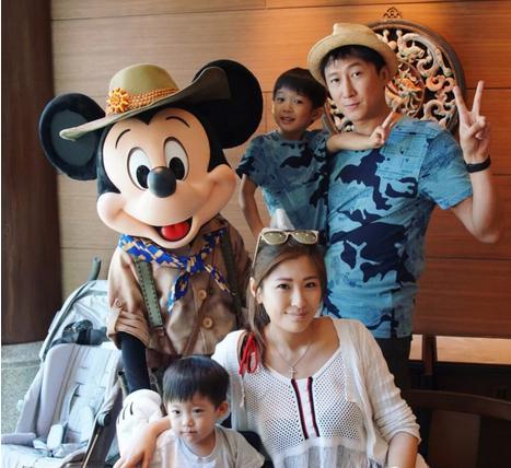 洪金宝儿子出轨，妻子背后的妥协让步到底藏了什么婚姻秘密？