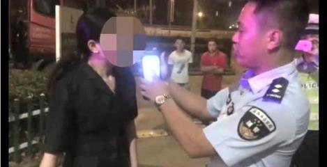 车主注意了,查酒驾时有这三种行为也会被判定酒驾一样会扣12分