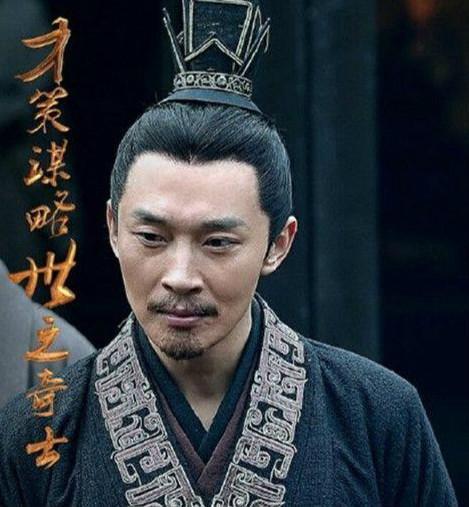 三国时期颍川八大谋士，曹操一人得了七个，还有一个帮了他的大忙