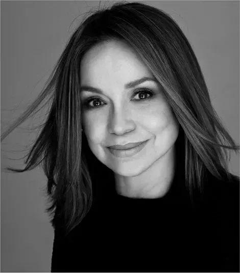 Selena Gomez买包都在投资,小众又保值的包包