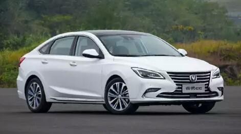 或成最美国产轿车，长安睿骋CC本月上市，预售10万，叫板大众CC