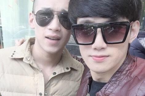 MC阿哲与MC祥龙为2018新年春晚送祝福而受