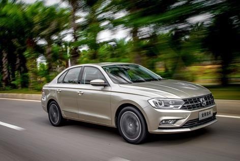 十万级别的紧凑车怎么选？这三款合资车都是实力派