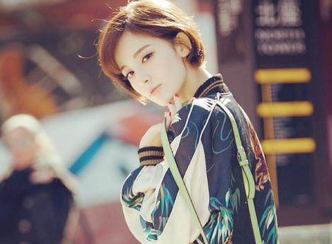 2017年粉丝购买力榜单出炉,娜扎暖心,张艺兴画