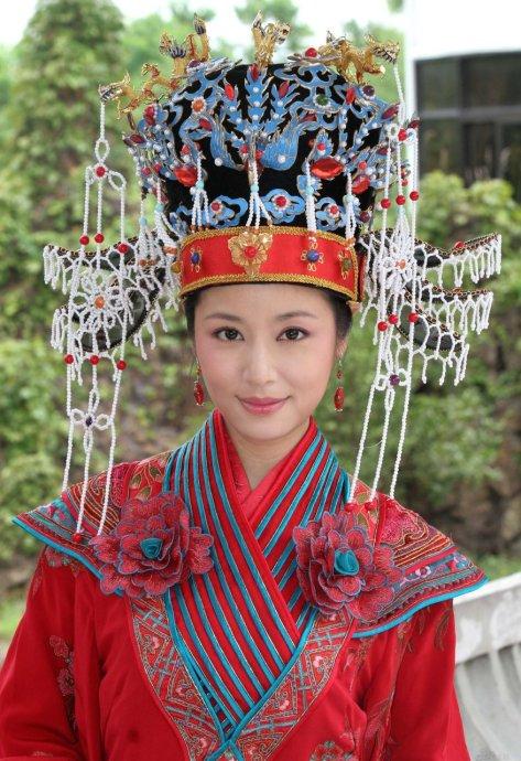 盘点中国古装新娘,魅力妖娆还只能是她排第一!