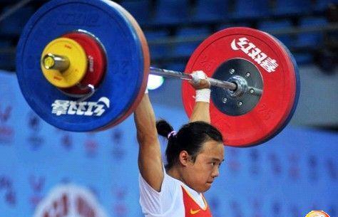 中国昔日举重霸主因帮派利益被牺牲，如今再次无缘奥运销声匿迹