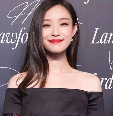网友: 倪妮的笑容真美