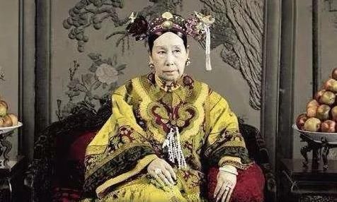 一直不明白，清朝灭亡后满人怎么都不见了？原来如此
