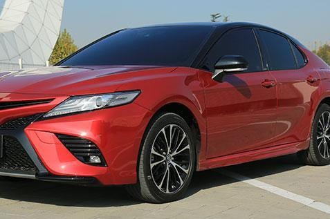 这新车搭载8AT+四尾喉排气，仅22.28万起，却敢跟雷克萨斯ES叫板