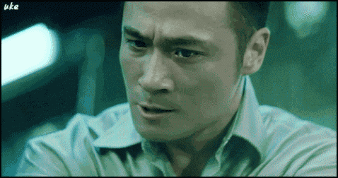 网友害怕吴镇宇,源于吴镇宇演过很多杀人不眨眼变态至极的黑道角色.