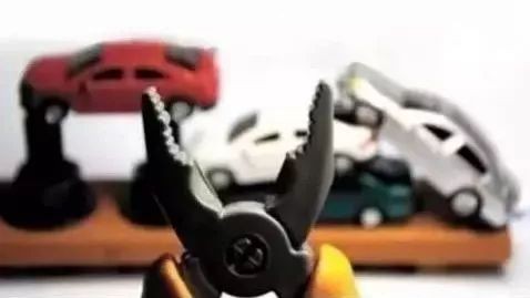 2018：车企和经销商冷战加剧