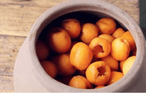 枇杷酒的功效与作用