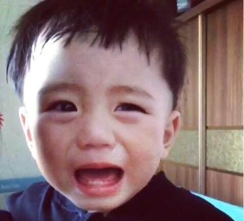 宝宝一到早晨就哭闹怎么回事 总结这4个就寝常