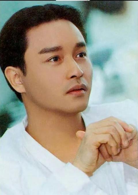 2017年明星实时热度排名,3个未满20岁偶像霸