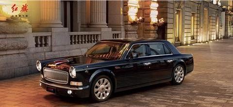 红旗SUV横空出世, 奇特内饰显示屏放方向盘, 15万碾压一众合资车