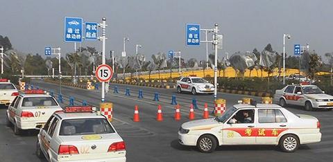 每次练车都重复这些错误，教练只能跟你们说对不起了