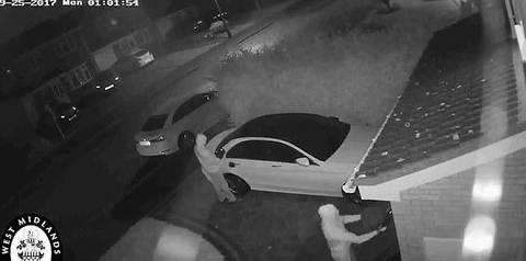 汽车上的这个功能，在方便了你的同时也方便了小偷