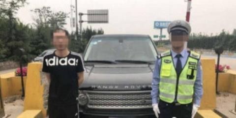 路虎上高速没违章，在休息区的车主松了松腰带，驾照被扣十二分！