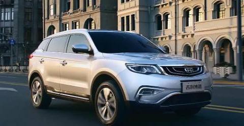 又一匹黑马来了，标配自动驻车＋四轮独悬，10万起销量让CRV害怕