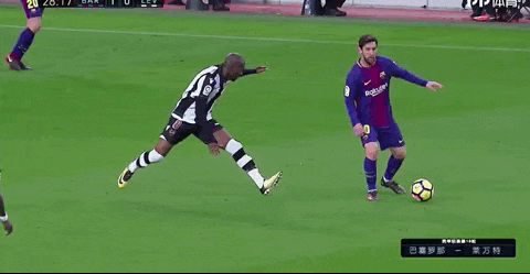 任你暴力犯规, 也挡不住梅西