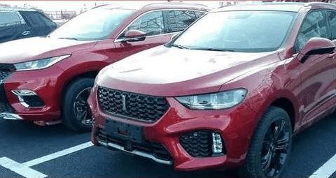 奇瑞高端车EXEED到店, 比旁边VV5还霸气, 液晶仪表科技感十足