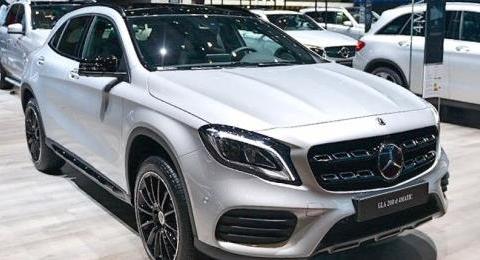 初生牛犊雷克萨斯UX，对决奔驰GLA，网友这句话一针见血