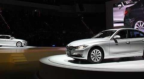 感受老款宝马318D 2.0的驾驶体验