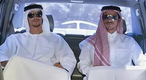 一百年以后的车 沙特王子已经停进车库了