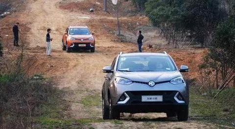 颜值最高，这款SUV让人脸红心跳！！