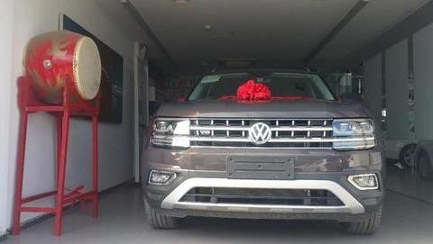 花54万全款买下大众途昂530，邻居打开引擎大盖不说话了