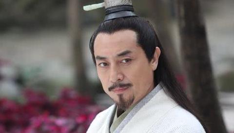 还记得《倚天屠龙记》中的杨逍吗?张兆辉、张铁林、孙兴哪个最像