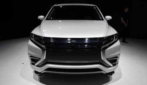 又一款实力SUV杀到, 比摩托车省油, 估计让本田双子星急了眼