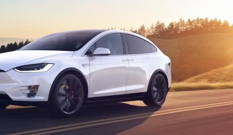 纯电动特斯拉MODEL X P100D百公里加速比肩超跑！