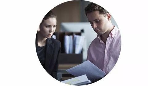 50万分分钟秒变“大老板” 这几款车满足你的后排终极幻想