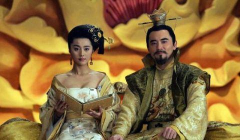胖胖的杨贵妃,集万千宠爱于一身,唐玄宗身体一天比一天差