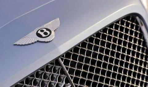 贵族也玩时尚？宾利添越插电混动版亮相日内瓦车展