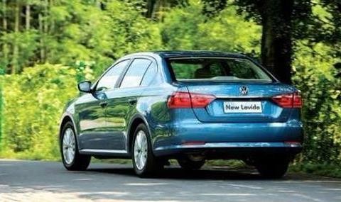 全世界销量第一的车, 13万就能买到, 性能内饰上丝毫不输凯美瑞